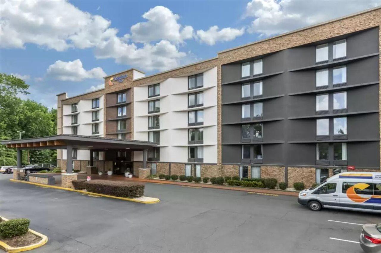 Comfort Inn Charlotte Airport Uptown Екстериор снимка