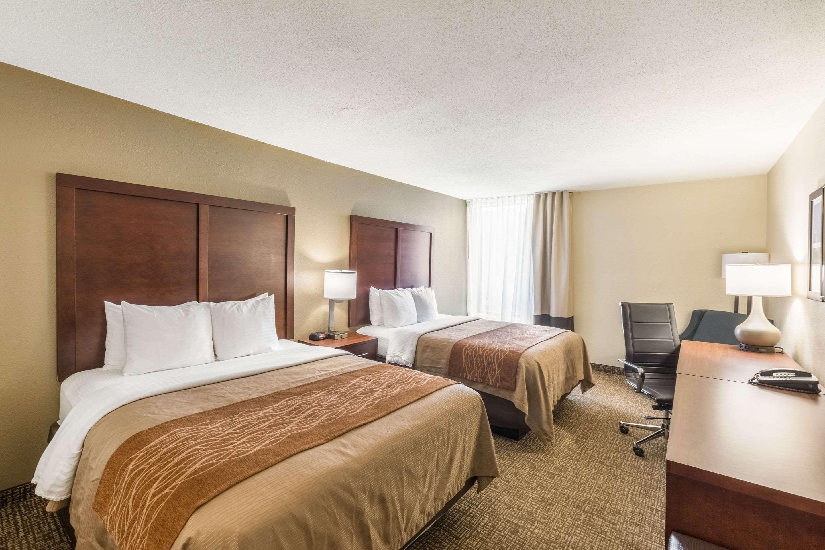 Comfort Inn Charlotte Airport Uptown Екстериор снимка