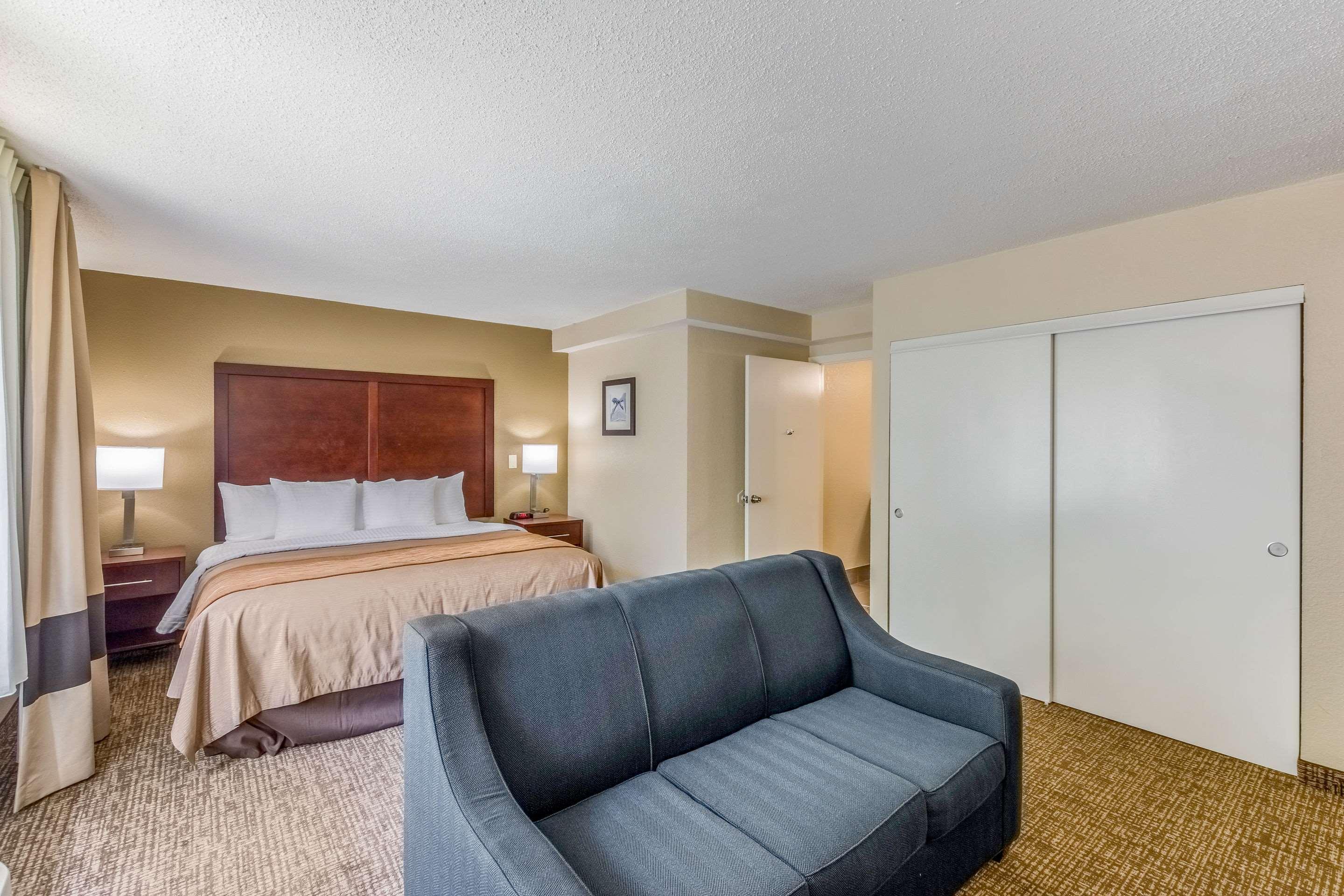 Comfort Inn Charlotte Airport Uptown Екстериор снимка