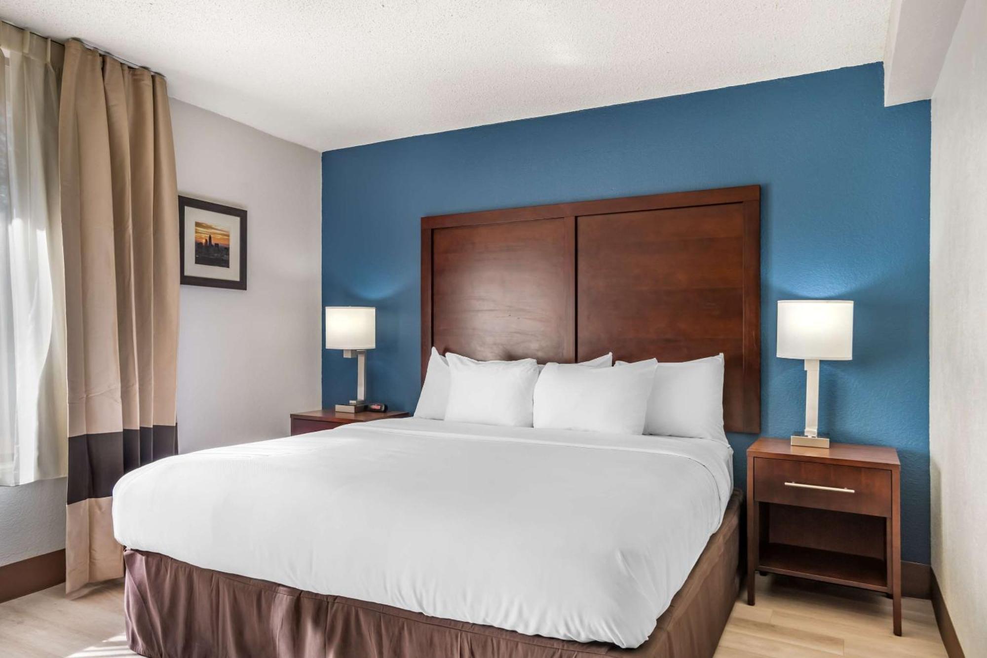 Comfort Inn Charlotte Airport Uptown Екстериор снимка